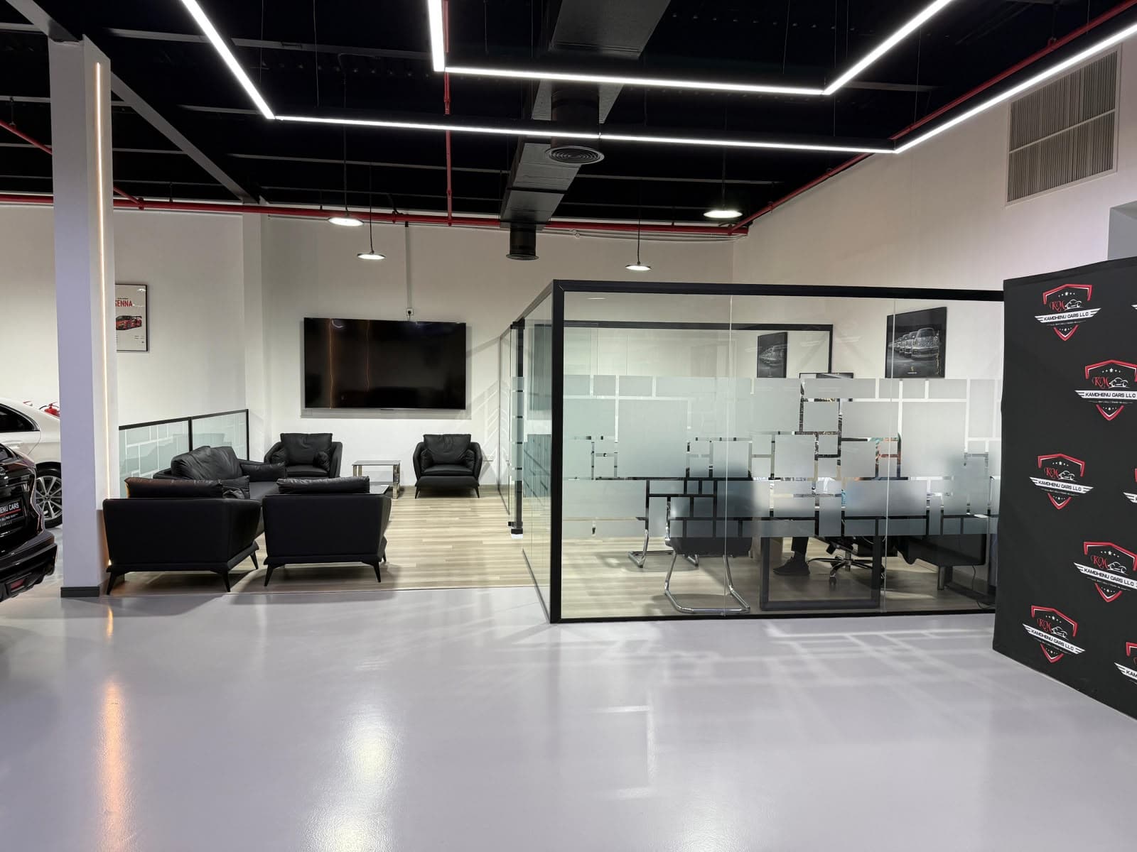 AutoGlow Executive Office Interior